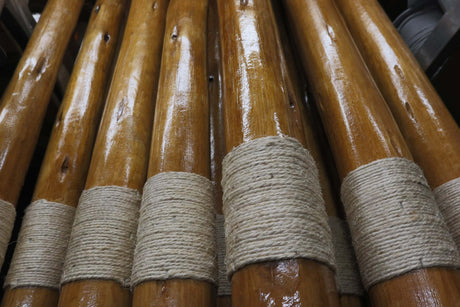 Gelakte eucalyptus middenpaal van 5,00 meter voor stretchtent